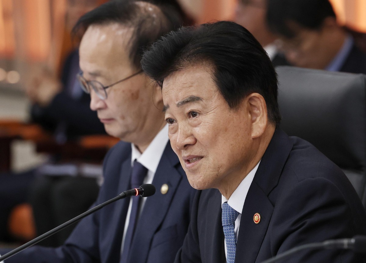 정동영 통일부 장관이 7일 서울 종로구 통일부 남북회담본부에서 열린 국회 외교통일위원회의 통일부 등에 대한 국정감사에서 의원 질의에 답변하고 있다.  / 뉴스1