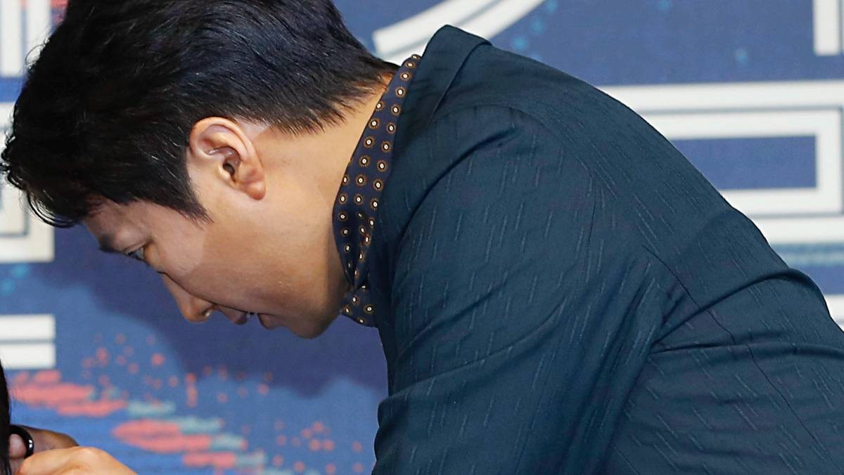 '암살자(들)' 논란 속 조용히 관객들 찾은 배우. 자료사진. / 뉴스1