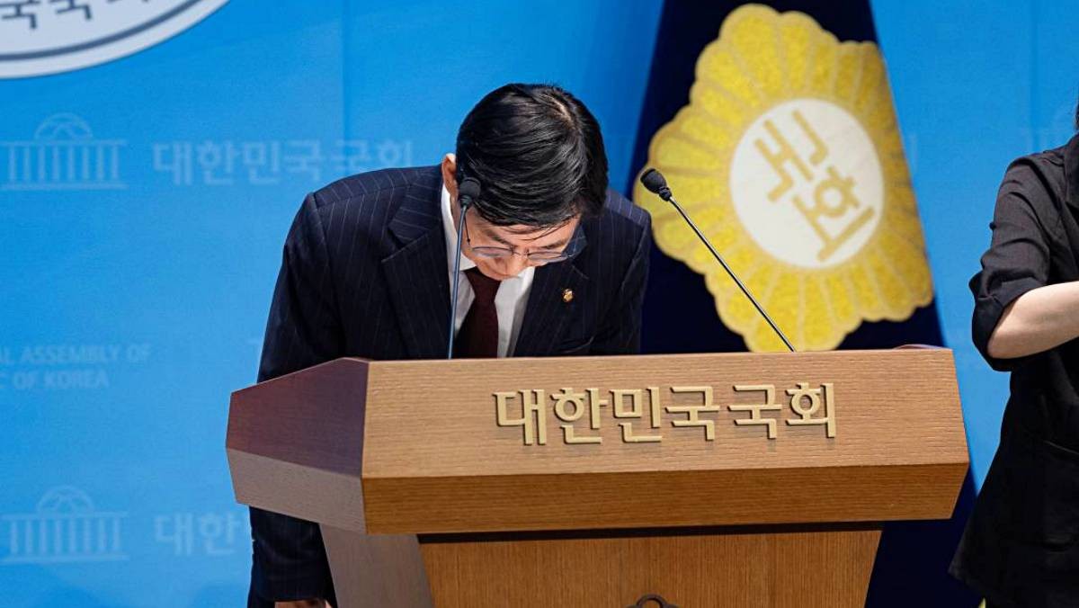 인사하는 국민의힘 조경태 의원. / 뉴스1