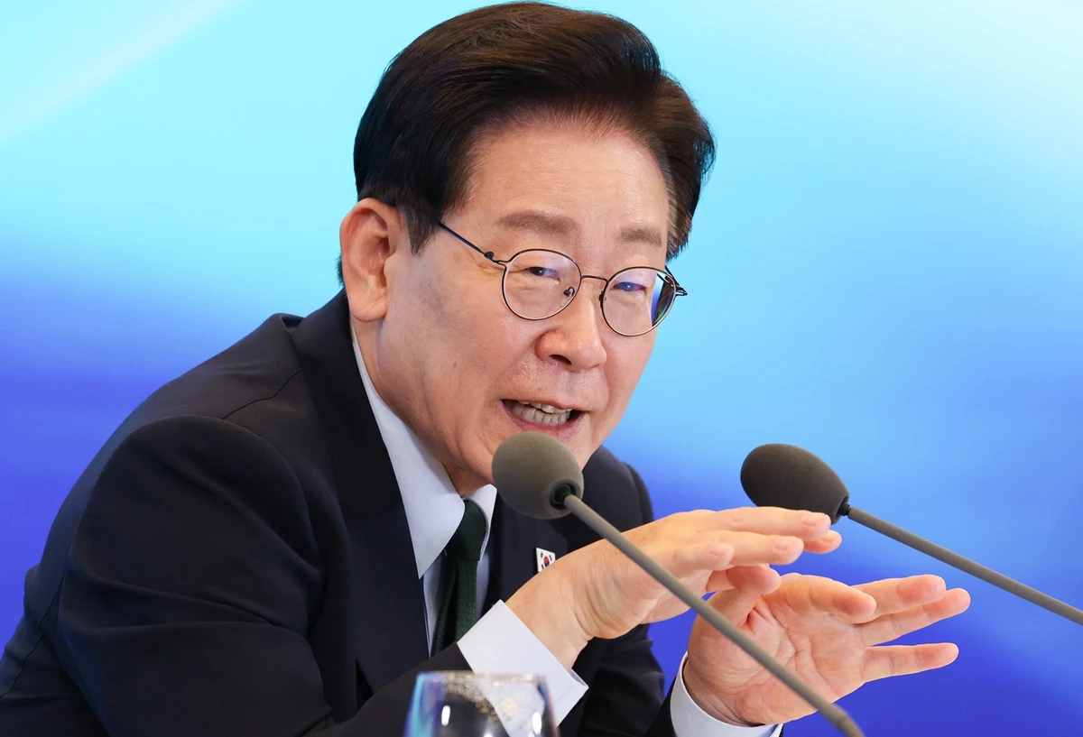 이재명 대통령이 서울 시내 한 회의장에서 열린 한국형 녹색 대전환 전략 국민보고회에서 발언하고 있다. 기사 이해를 돕기 위한 자료 사진 / 뉴스1