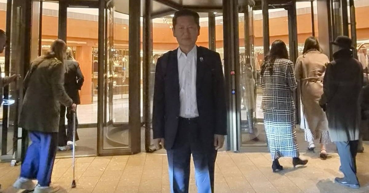 “하루 네 끼 먹었다”…유럽으로 급선회한 정청래의 각오