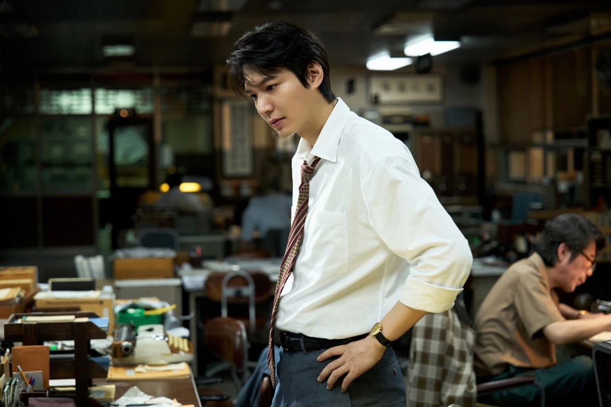 영화 '암살자(들)' 출연 배우 이민호 공식 스틸컷 / 하이브미디어코프