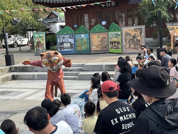 전주한옥마을서 펼쳐진 이틀간의 인형극 축제 ‘성황’