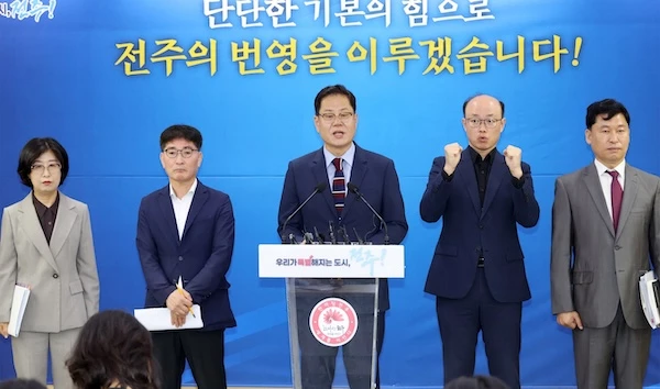 취임 100일 기자회견 / 전주시