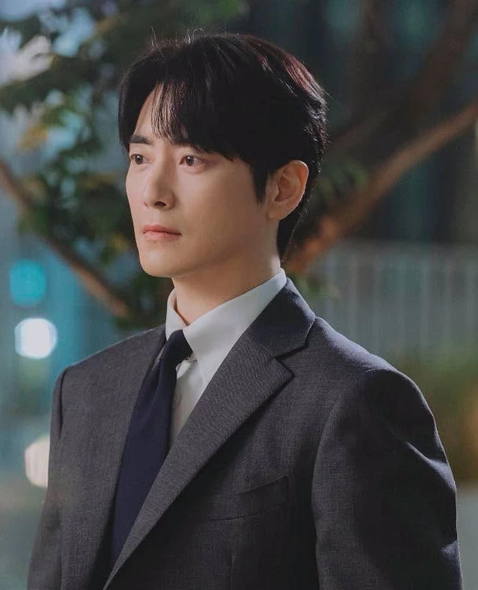 '로또 1등도 출근합니다' 주연 이준혁. / 티빙 제공