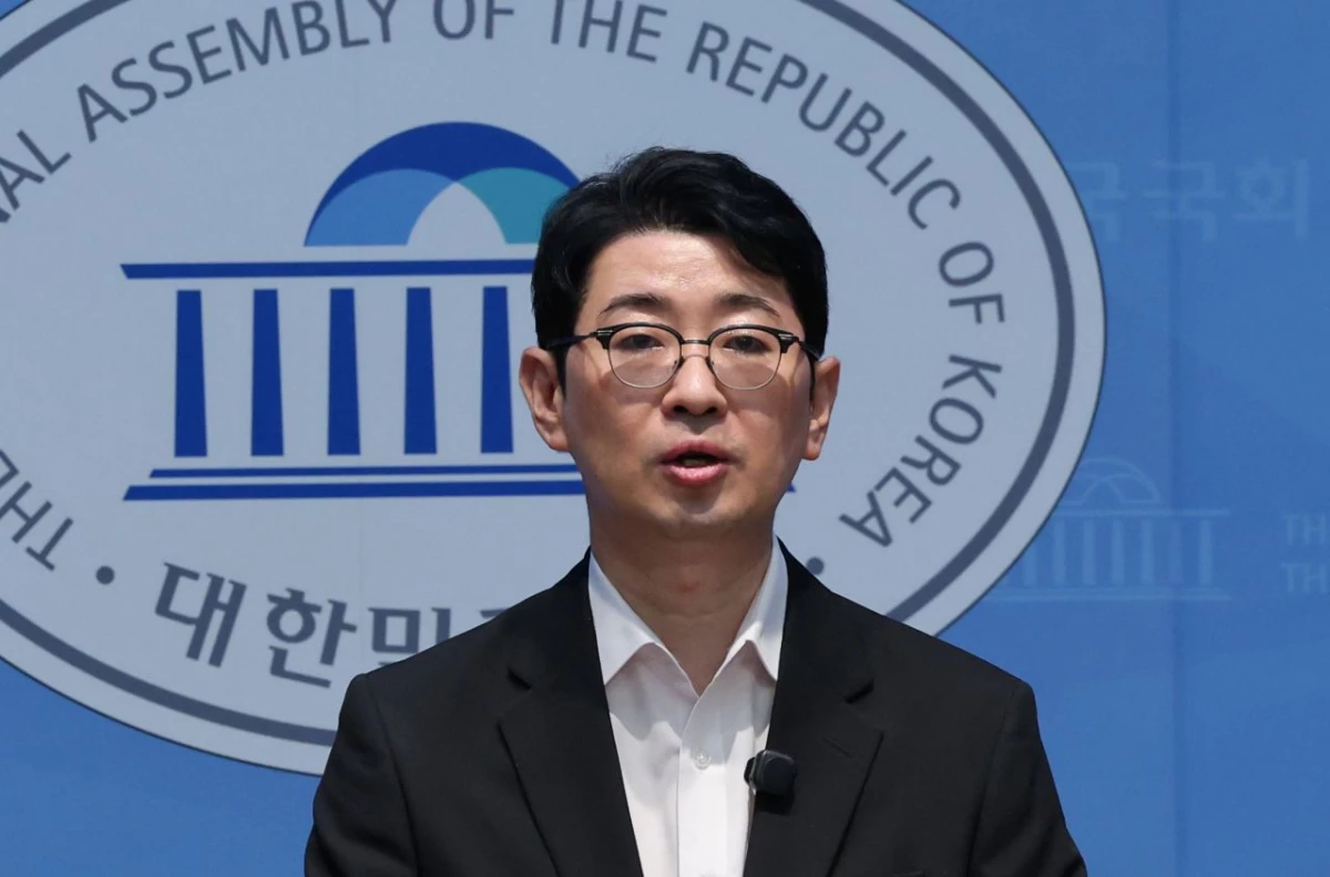 주진우 국민의힘 의원이 지난달 6일 오후 서울 여의도 국회 소통관에서 김승원 법무부 장관 후보자 인사청문 관련 기자회견을 하고 있다. / 뉴스1