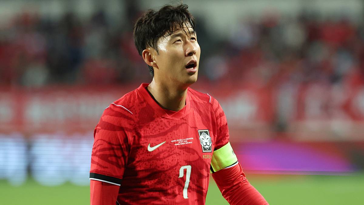 한국 축구 뒤숭숭한데…손흥민 향해 존경심 드러낸 ‘이 선수’, “머리 박고 뛰겠다”
