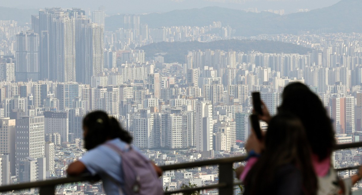 집값, 언젠가는 내리겠지?... "집값 하락 시간문제" 발언 후폭풍 