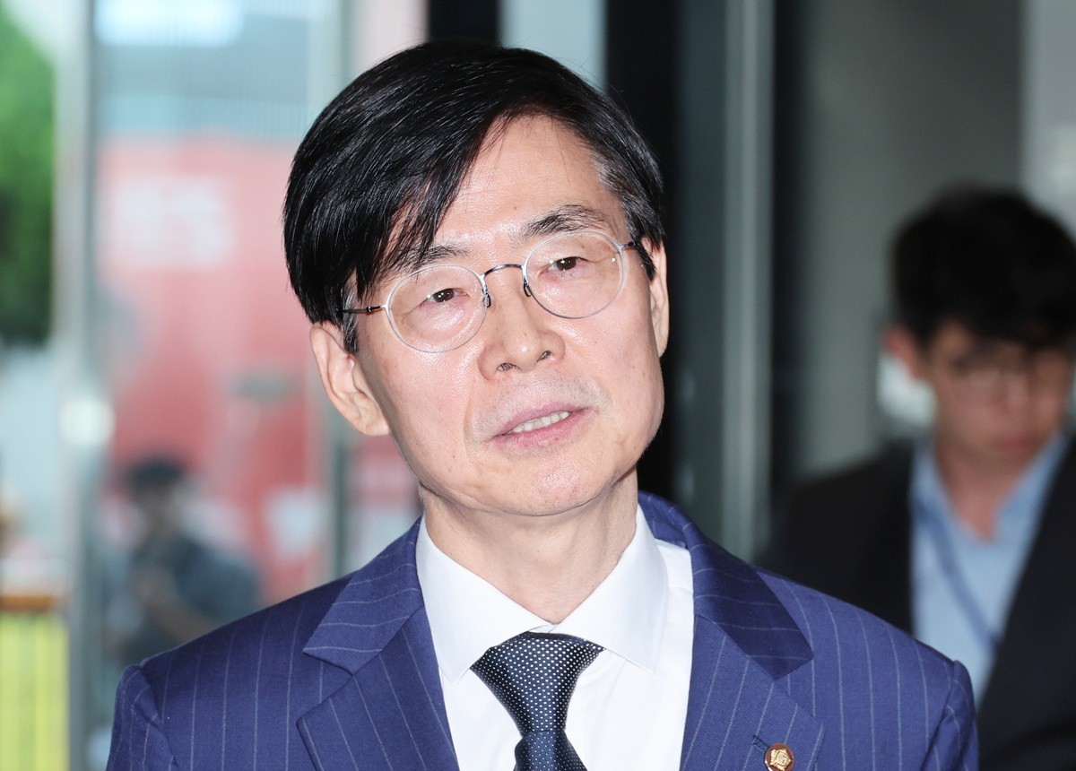 조경태 국민의힘 의원이 서울 여의도 국민의힘 당사에서 열린 중앙윤리위원회를 마친 후 취재진의 질의에 답변하고 있다. 기사 이해를 돕기 위한 자료 사진 / 뉴스1