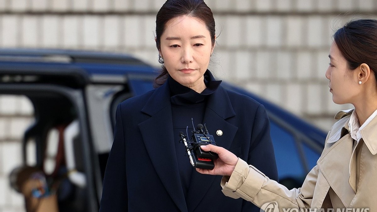 [속보] '1억 공천헌금' 무소속 강선우 의원, 1심 징역 2년 6개월 선고