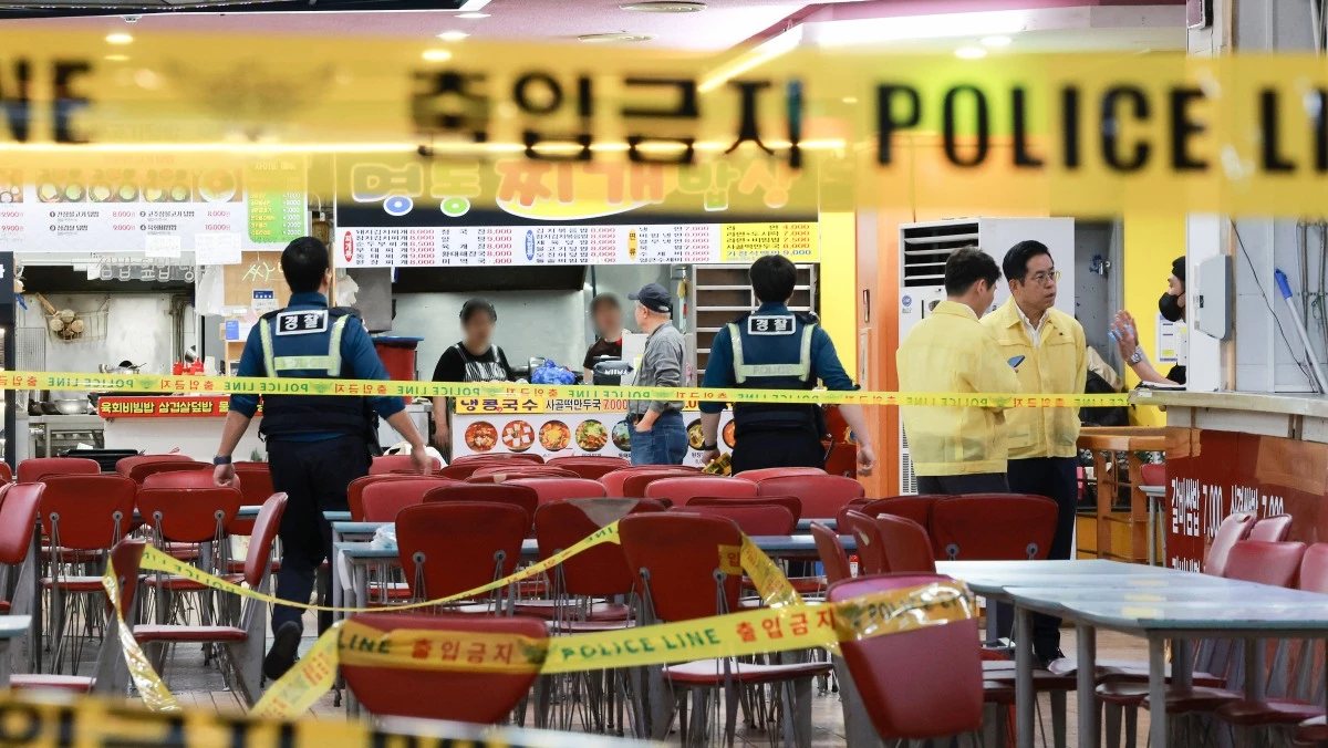 지난 13일 인천 남동구 구월동 홈플러스에서 흉기 난동 사건이 발생한 당시 현장 모습. / 뉴스1