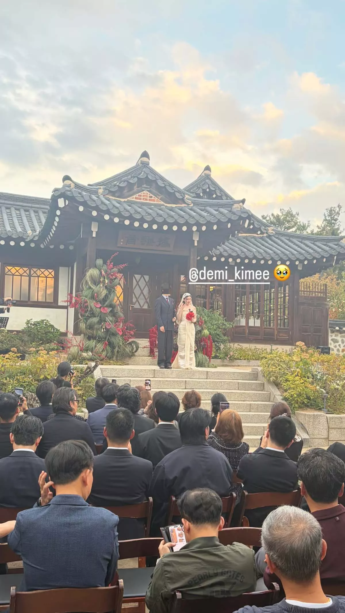 김고은이 올린 김용지 결혼식 사진 / 김고은 인스타그램