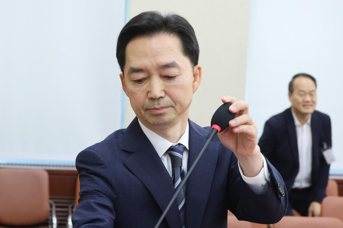 임명권자인 이 대통령이 보면 낯 뜨거울 '김지용 인사청문회'