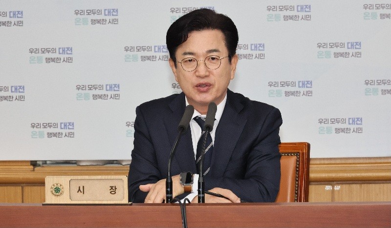 대전 생활만족도 한 달 새 4.8p 하락...허태정 평가도 뒷걸음