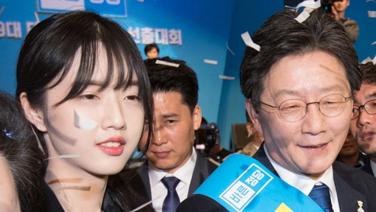 [속보] 유승민, 딸 유담 인천대 교수 채용 개입 의혹…'업무방해 혐의' 송치