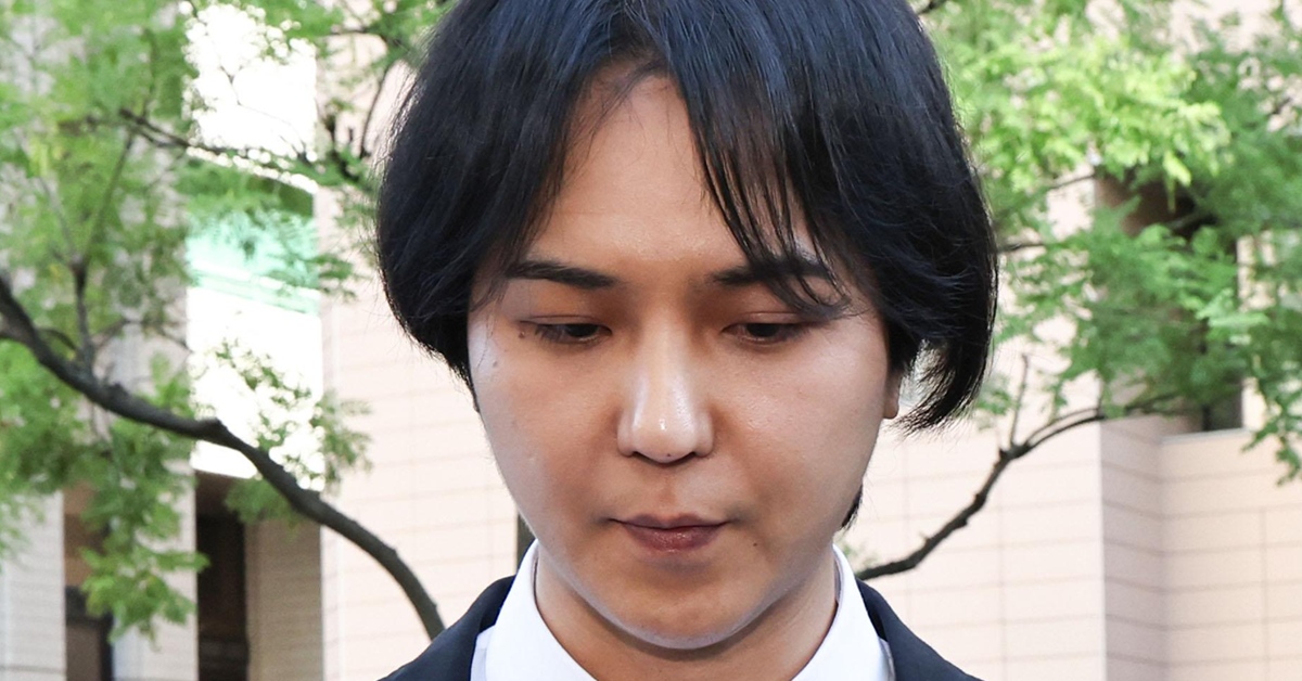 “저게 처벌? 일반인이 그랬다면...” 무단이탈 송민호 재복무 소식에 누리꾼이 분노한 이유