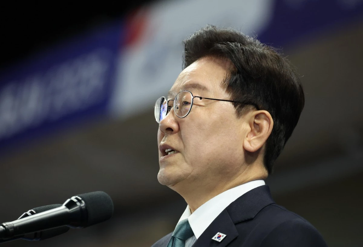 이재명 대통령이 16일 제주 서귀포시 제주월드컵경기장에서 열린 제107회 전국체육대회 개회식에서 기념사를 하고 있다. / 뉴스1