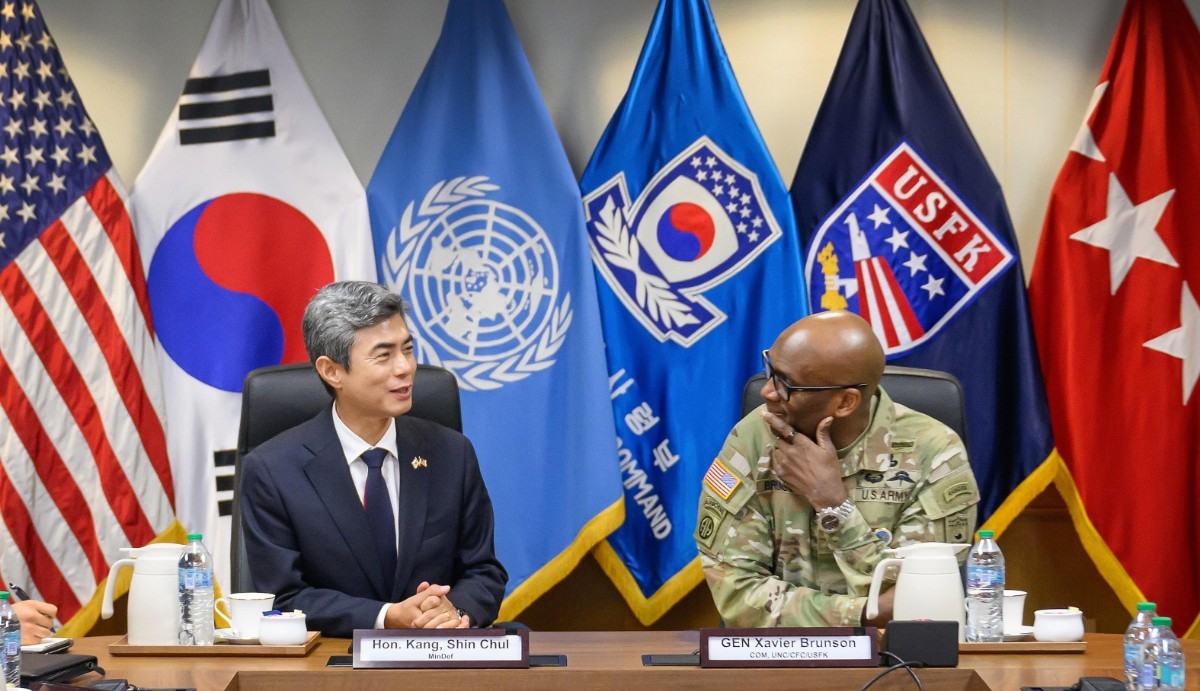 국민의힘 "북한 지뢰조차 감시 못하면서 전작권 전환?" 