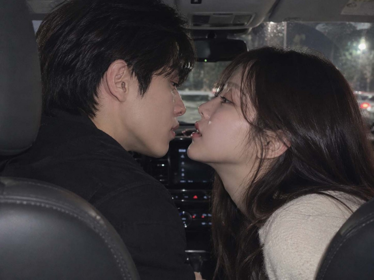 "썸녀랑 키스하다가 만졌는데 고소한다네요... 이게 고소할 일인가요" 