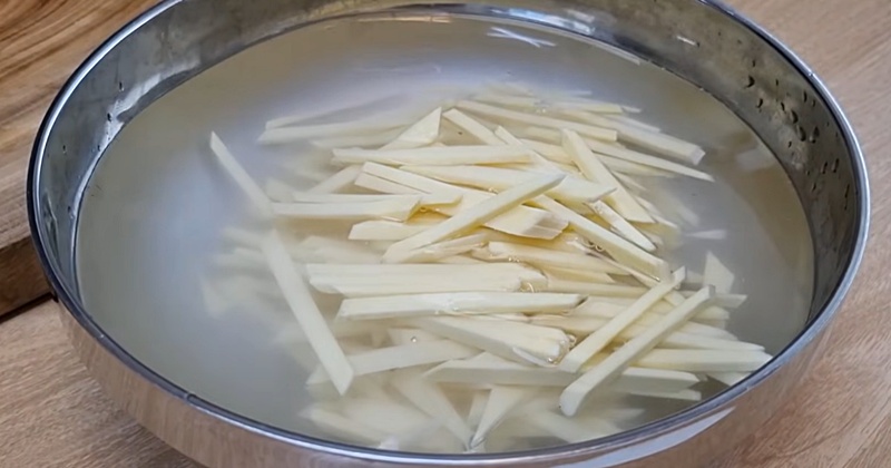 고구마 제발 삶지 마세요...'채 썰어' 물에 넣어야 제대로 먹는 겁니다 