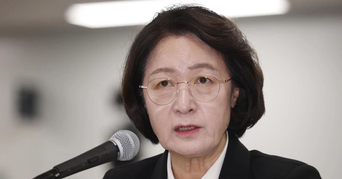 추미애 경기도지사가 지난 19일 경기 수원시 영통구 경기도청에서 열린 국회 국토교통위원회의 경기도에 대한 국정감사에서 의원 질의에 답하고 있다. / 뉴스1