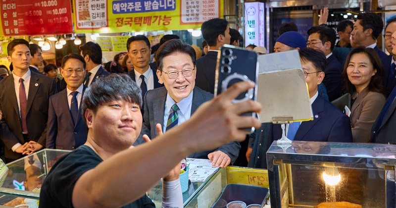 이재명 대통령 “정부 성과 너무 많다”