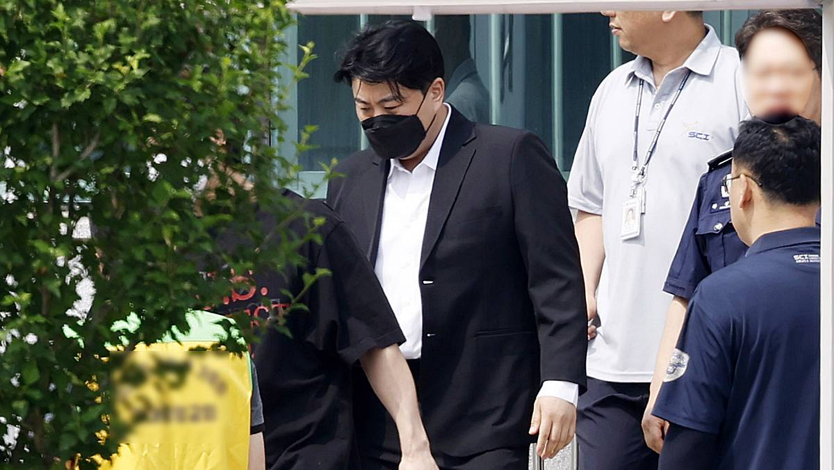 출소 2개월 만에…김호중, 측근 통해 전해진 ‘걱정스러운 근황’