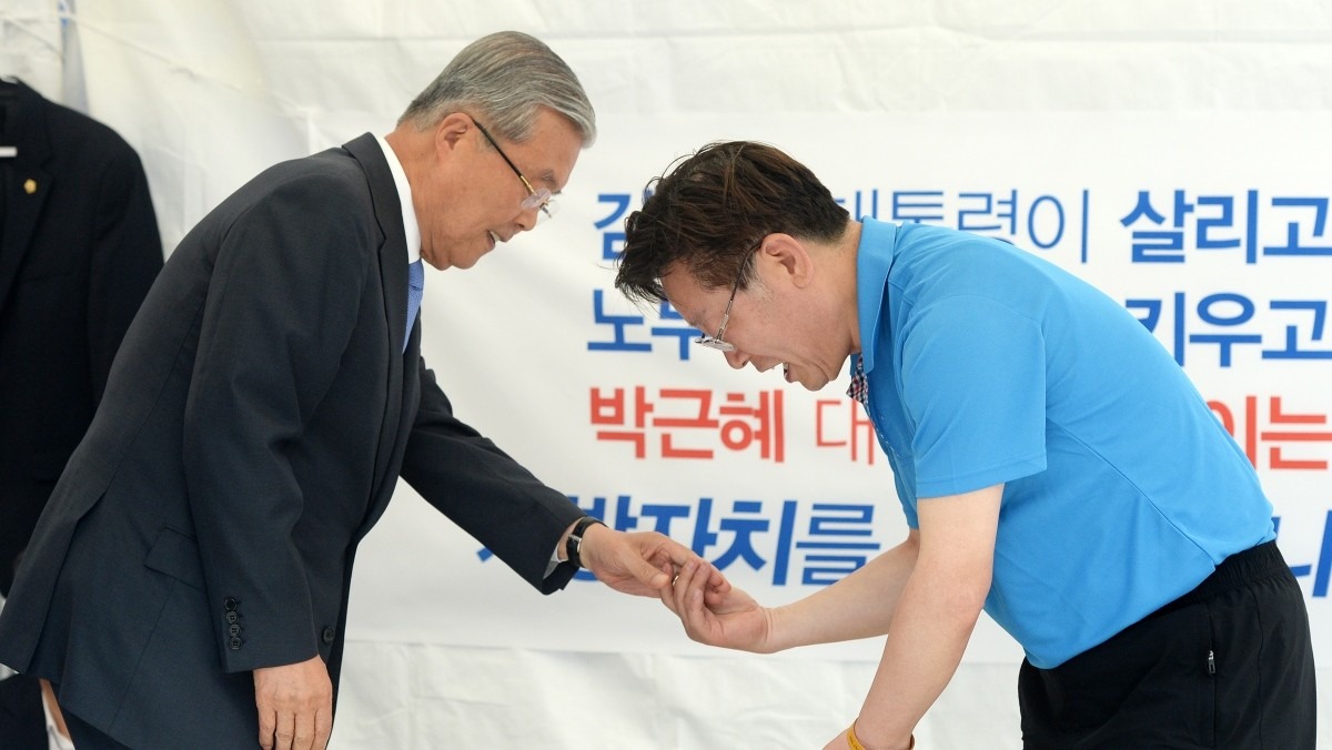 이 대통령 서울 지지율 '30% 미만'에 추미애 '빨대'까지…민주당에 섬뜩 경고 날린 거물급 정치인