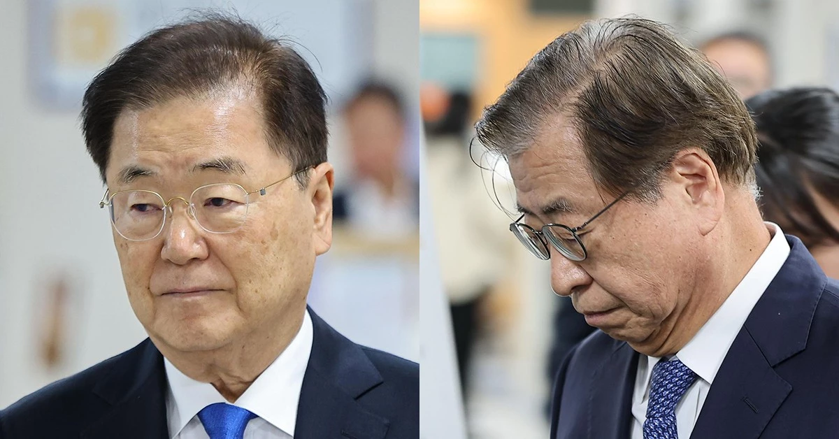 '탈북 어민 강제 북송' 혐의로 기소된 정의용(왼쪽) 전 청와대 국가안보실장과 서훈 전 국가정보원장이 21일 오후 서울 서초구 서울고등법원에서 열린 국가정보원법 위반 항소심 선고 공판에 출석하고 있다. / 뉴스1