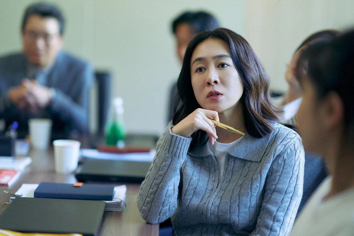 영화 '수능, 출제의 비밀'에서의 이진희. 그는 이 작품에서 / 바이포엠스튜디오 제공