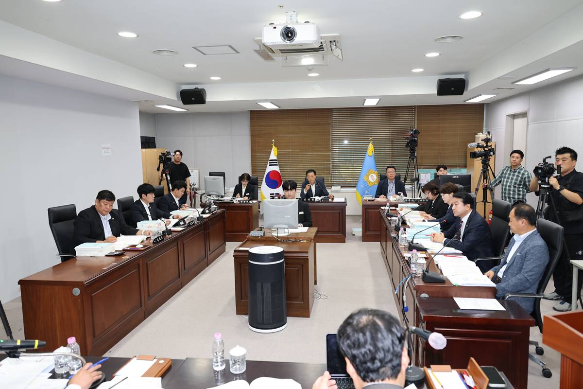 [지방의회]포항시의회 행정사무감사 열기 '후끈'...30일 결과보고서 채택