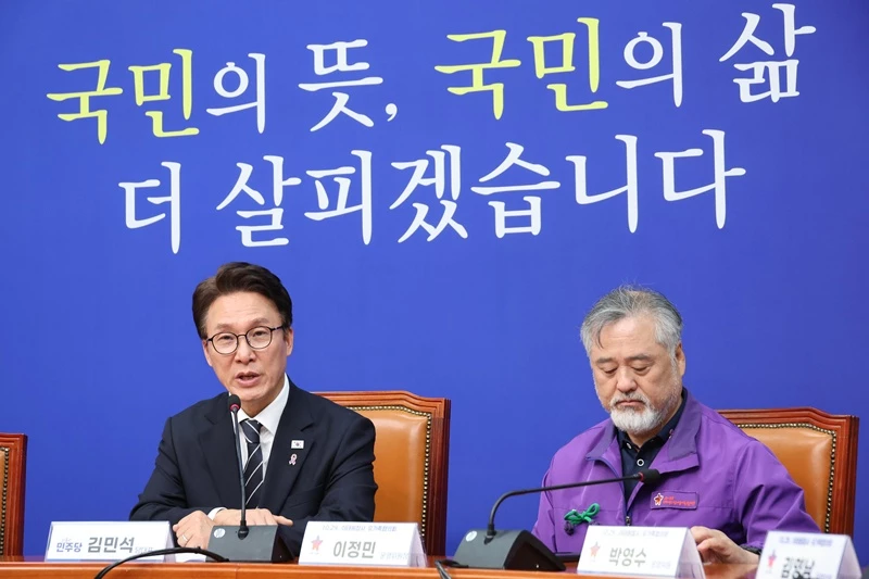 2026년 10월 22일 김민석 대표, 이태원참사 유가족협의회 면담 / 뉴스1