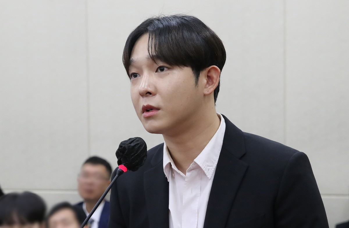 남태현이 서울 여의도 국회에서 열린 보건복지위원회의 보건복지부, 질병관리청에 대한 국정감사에 참고인으로 출석해 마약 재활치료 과정 등에 대해 발언하고 있다. 2023.10.12. / 뉴스1