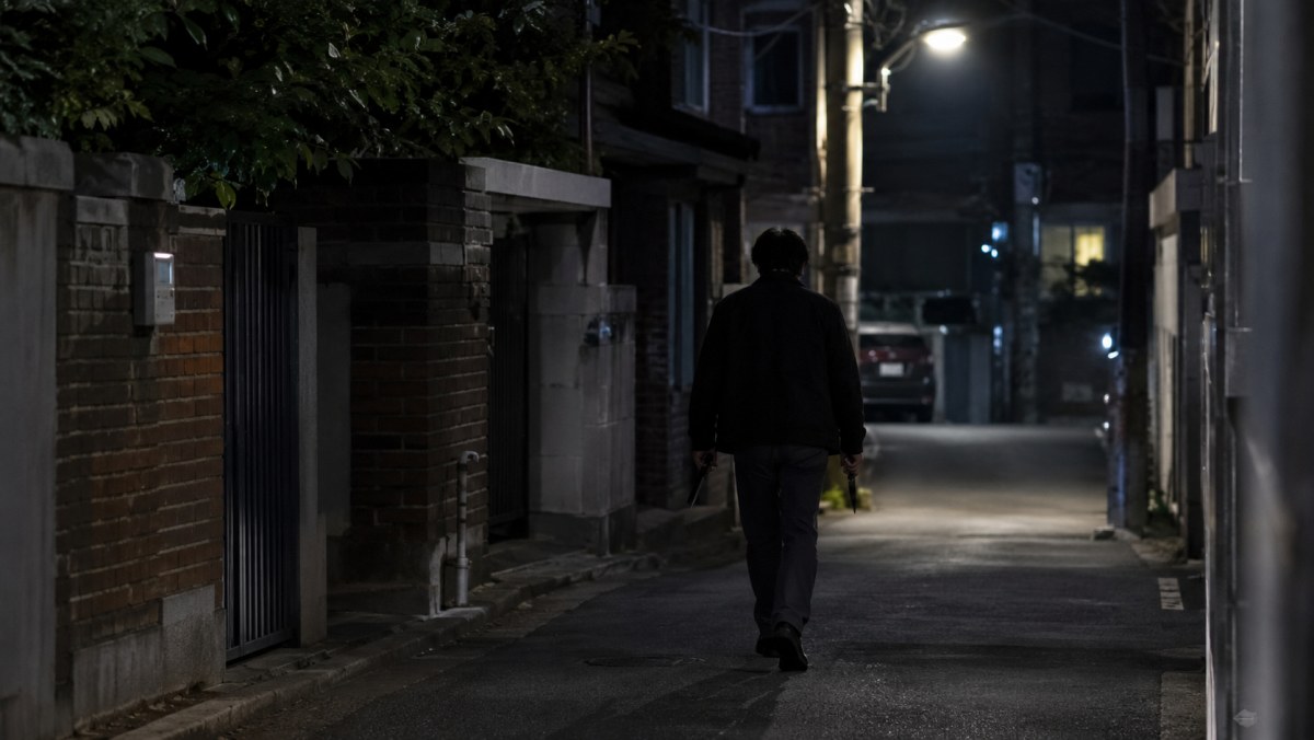 인천 상가 흉기난동 닷새 만에… 새벽 주택가서 양손에 흉기 든 50대 체포