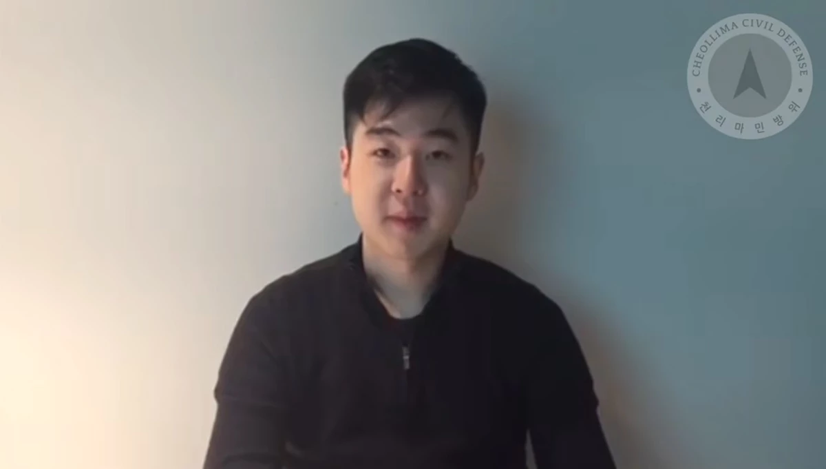 김정남(김정일 북한 국무위원장 이복형) 아들인 김한솔. 그는 2017년 8일 'KHS Video'이라는 제목으로 유튜브에 게시된 40초 분량의 영상에서 '내 이름은 김한솔로, 북한 김씨 가문의 일원'이라고 영어로 말했다.