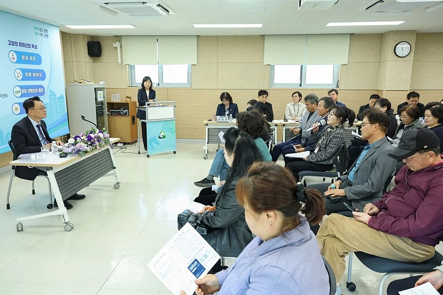 '주민 불편 현장서 답 찾는다' 민경선 고양시장, 현장 소통 12개 동으로 확대