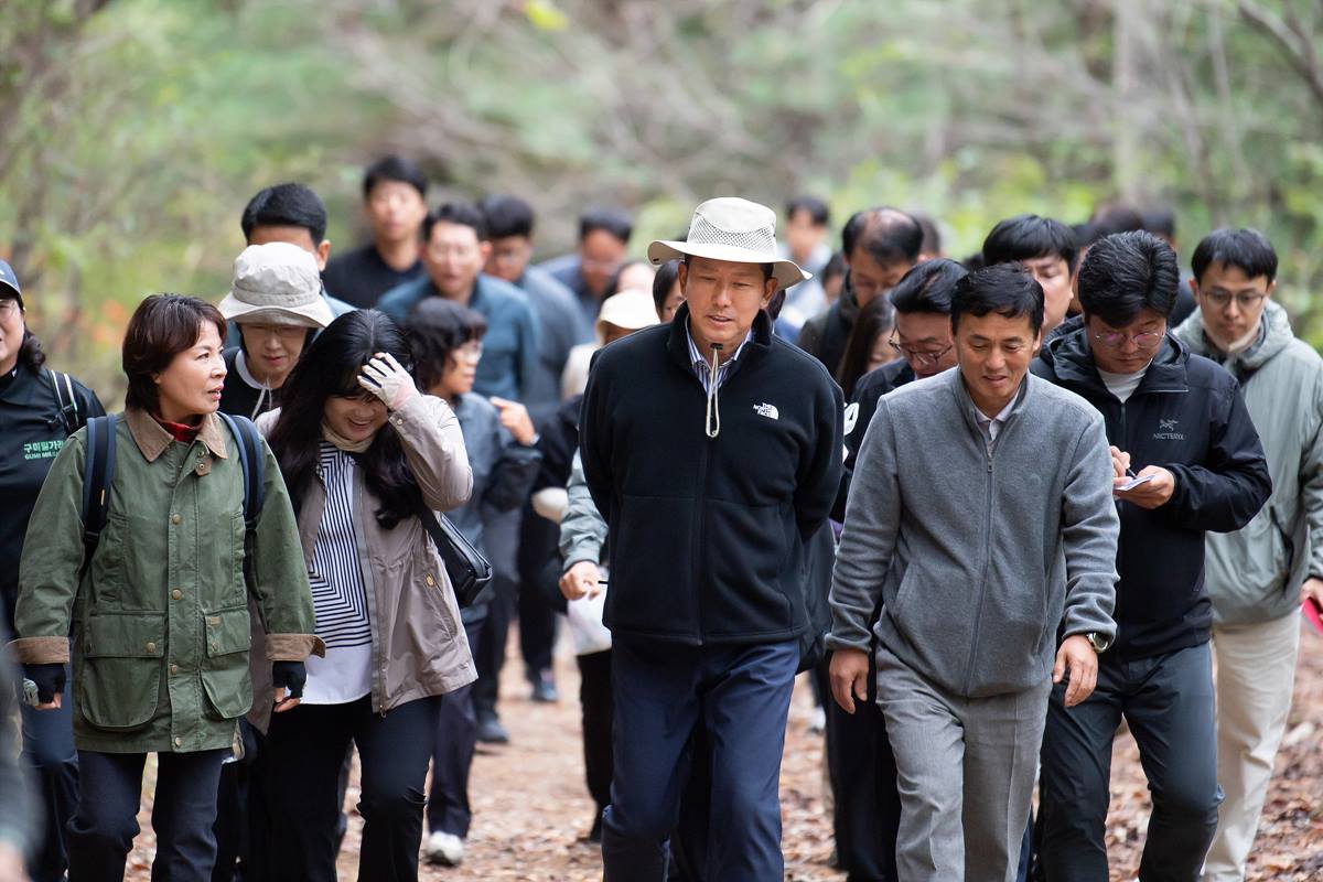 구미시 간부공무원, 10km 치유명상길 탐방...기존 관광자원 재발견