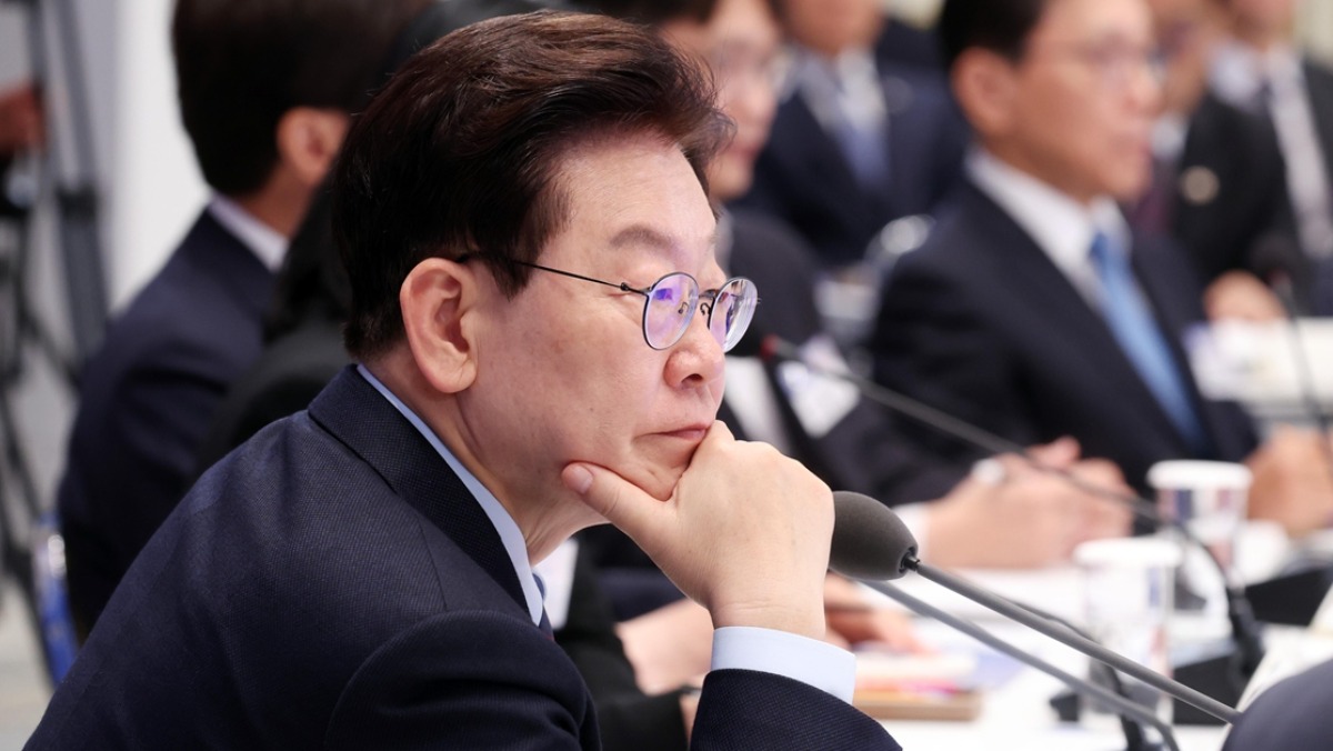 국민 2517명에게 '이 대통령 지지하나' 물은 결과