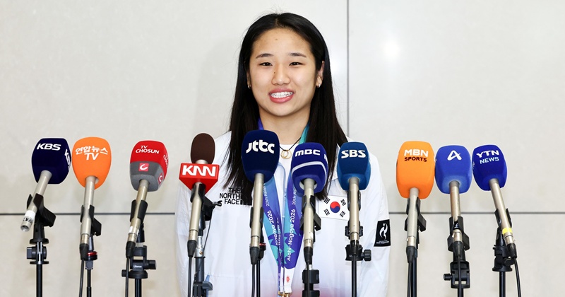 명실상부 '세계 1등' 안세영...그런데 '한국 무대'는 안 뛸 수도 있다 
