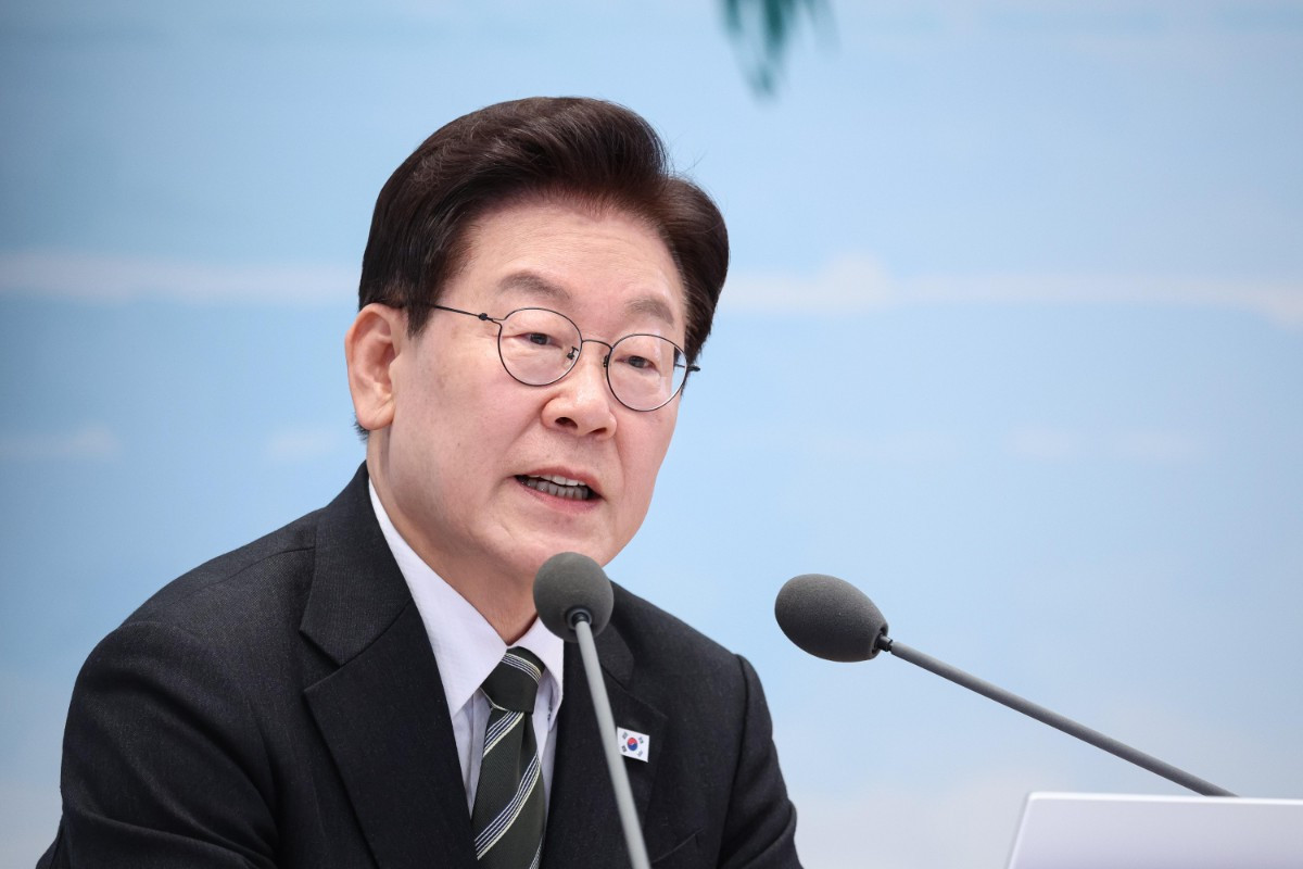 이재명 대통령이 26일 청와대 영빈관에서 열린 농어촌 간담회에서 발언하고 있다.  /뉴스1