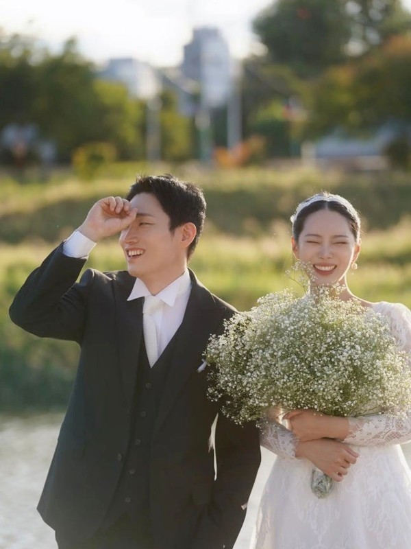 혼인 신고 3년 만에 결혼식을 올린 유현철-김슬기 부부 / 유현철 인스타그램