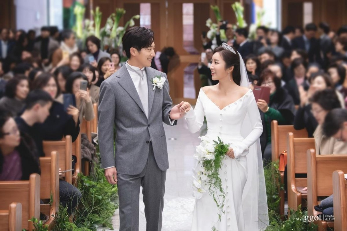 이완-이보미 결혼식 사진. /. 스토리제이컴퍼니 제공