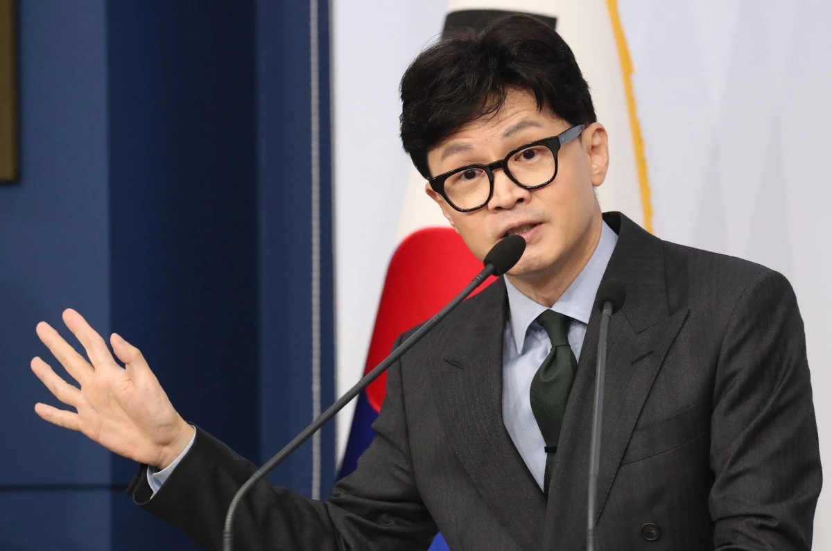 2023년 7월 당시 한동훈 법무부 장관이 서울 종로구 정부서울청사 별관에서 엘리엇 국제투자분쟁(ISDS) 사건 판정 후속조치 관련 브리핑을 하고 있는 모습. / 뉴스1