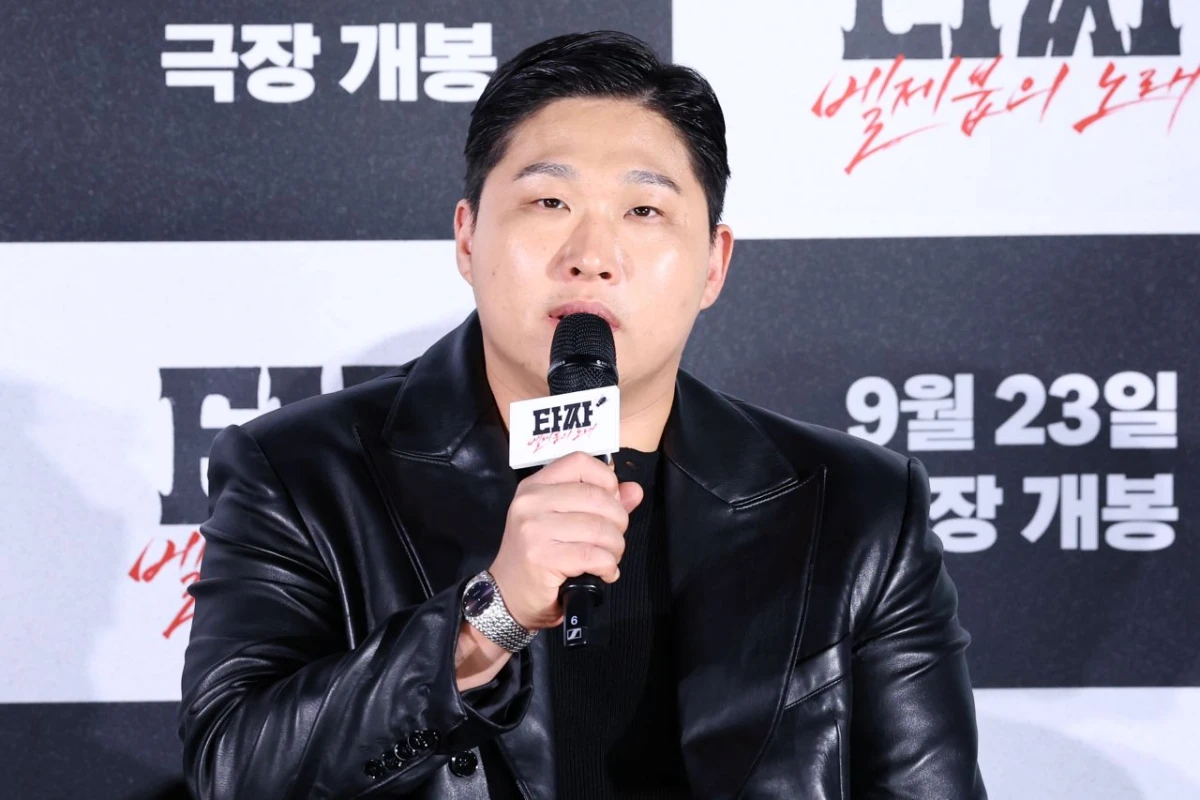 배우 문지훈(스윙스)이 지난 8월 18일 서울 용산구 CGV용산아이파크몰에서 열린 영화 '타짜: 벨제붑의 노래' 제작보고회에서 인사말을 하고 있다. / 연합뉴스