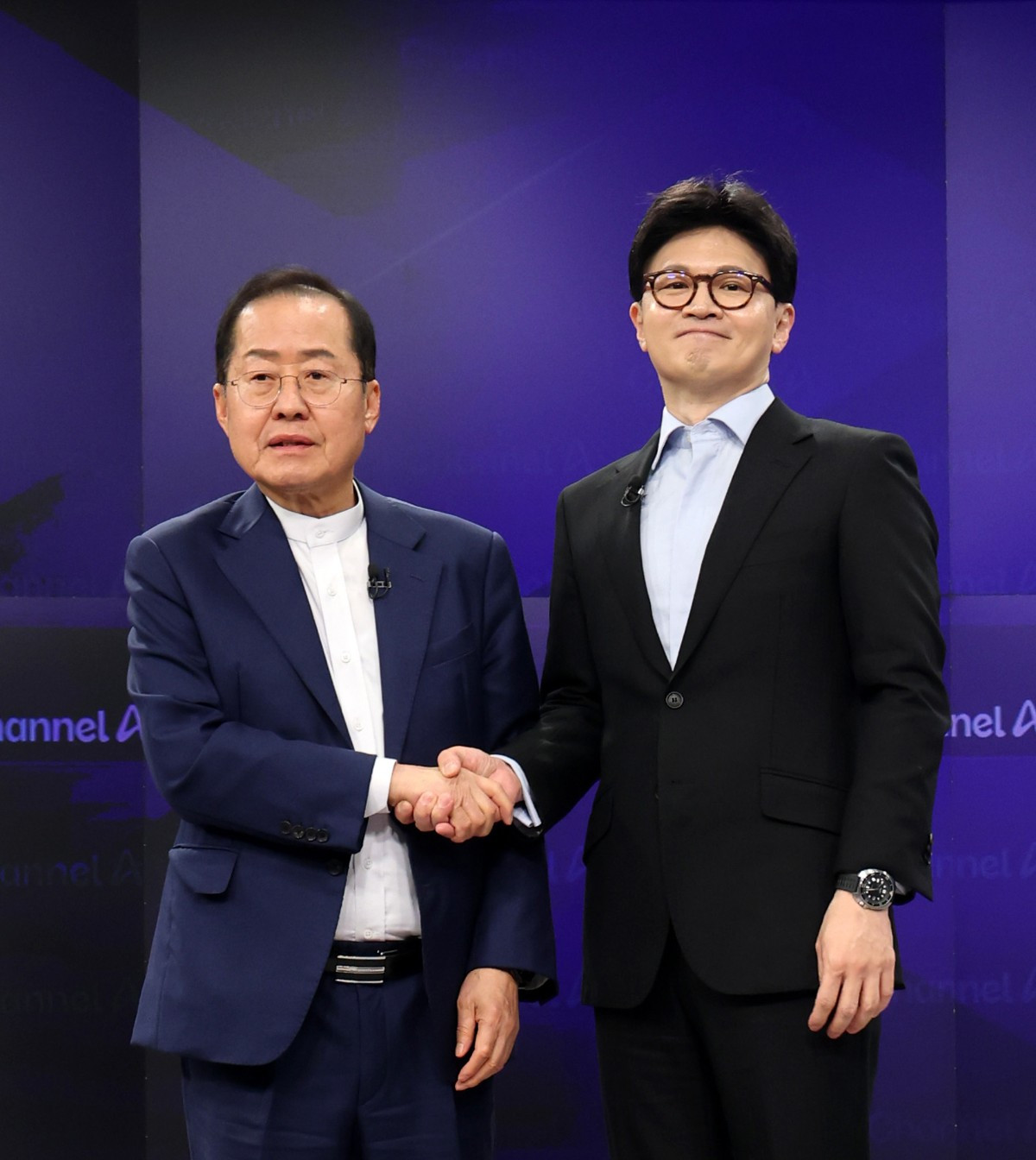 국민의힘 대선 경선 후보 당시 일대일 맞수 토론에 나선 홍준표 전 시장과 한동훈 의원 / 뉴스1