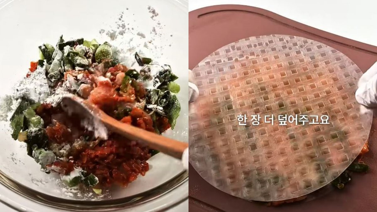김치전 반죽을 한 후 반죽을 라이스페이퍼 사이에 넣어준다. / 유튜브 '만개의레시피 10K Recipe'