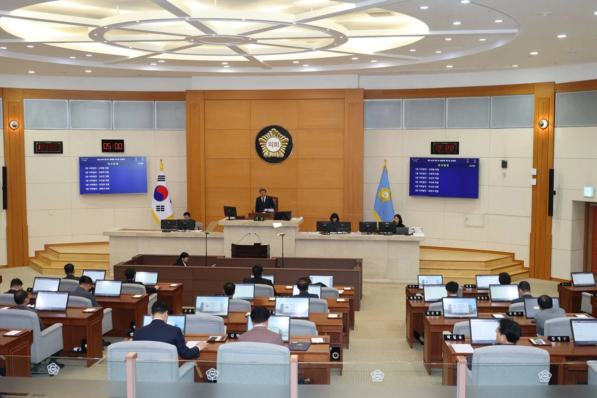 포항시의회 본회의장 전경