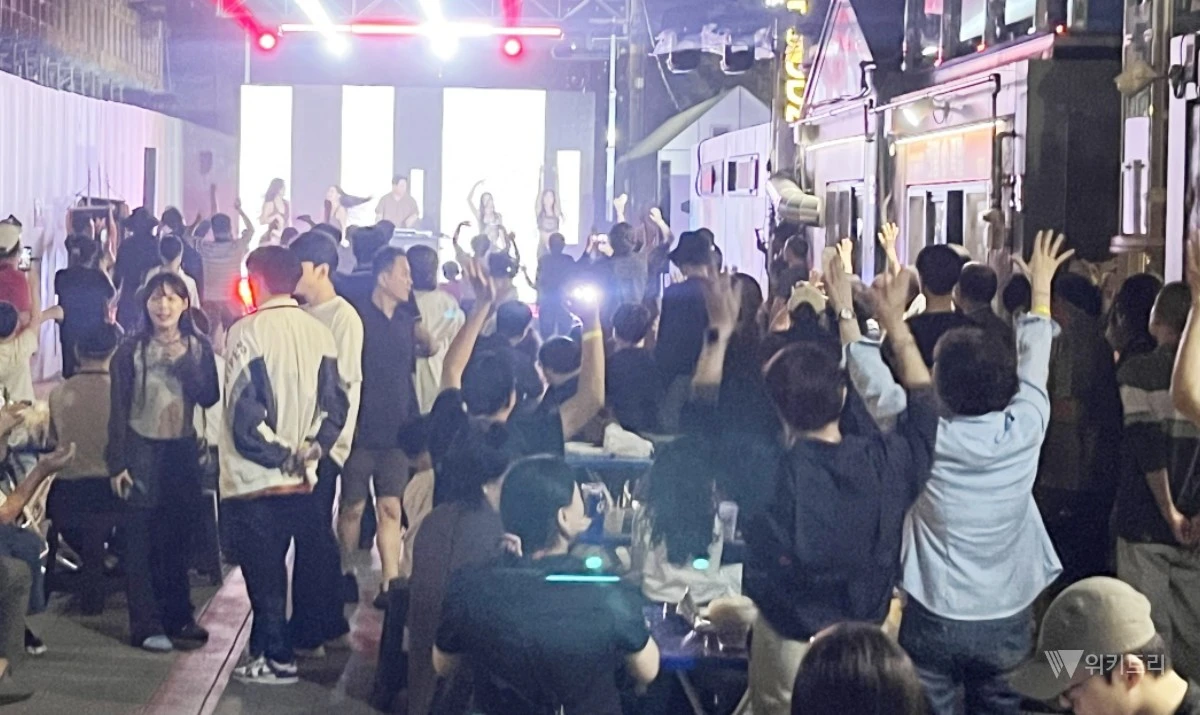 전남광주통합특별시 남구청(구청장 김병내)은 지역 청년층의 문화 향유 기회를 확대하고 세대 간 소통을 강화하기 위해 오는 11월 7일 백운광장 일대에서 청년 축제를 개최한다. / 광주시 남구