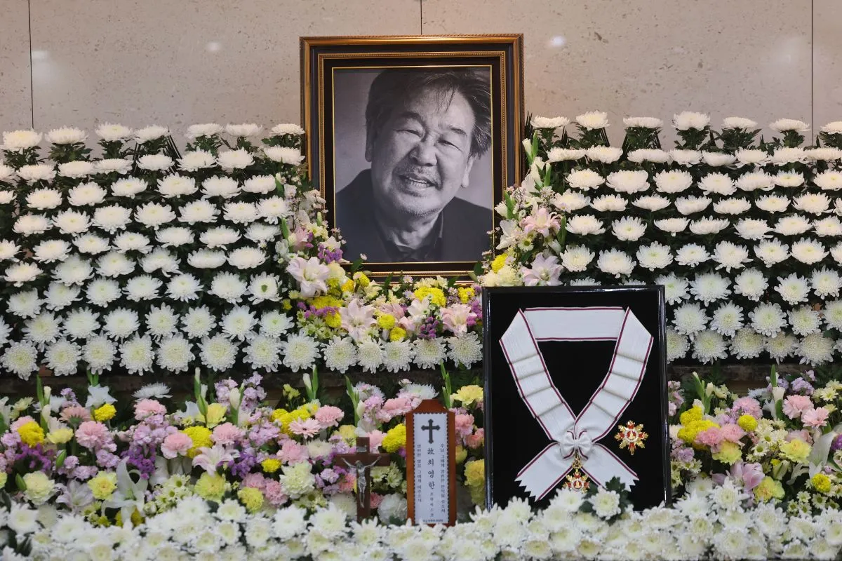 배우 최불암(본명 최영한)이 별세했다. 향년 87세. 사진은 30일 서울아산병원 장례식장에 마련된 빈소 모습. / 뉴스1